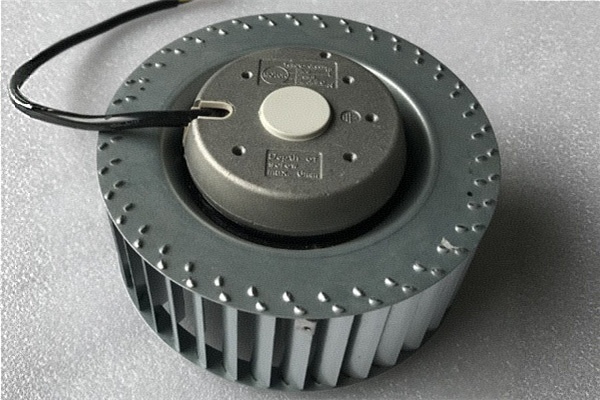 新風係統風機背麵實拍圖